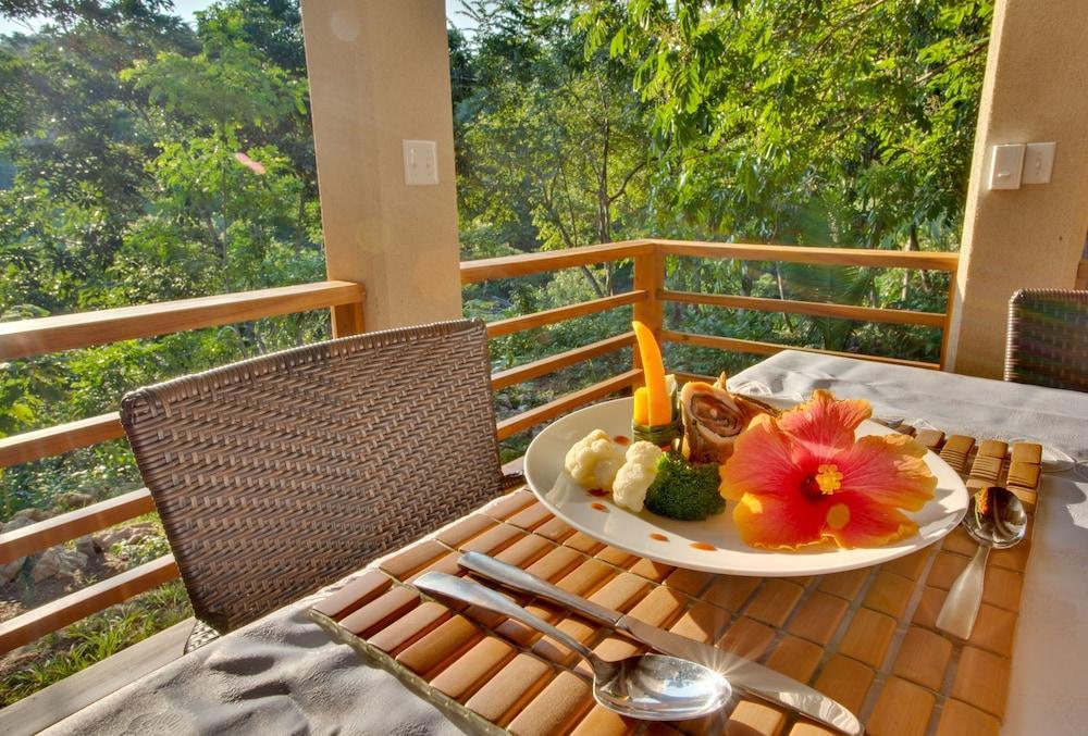 Mystic River Resort San Ignacio Exterior foto