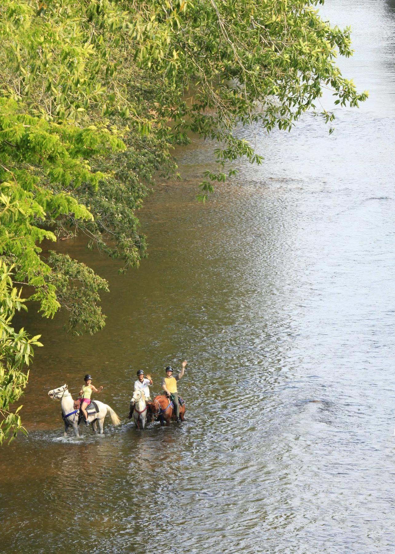 Mystic River Resort San Ignacio Exterior foto